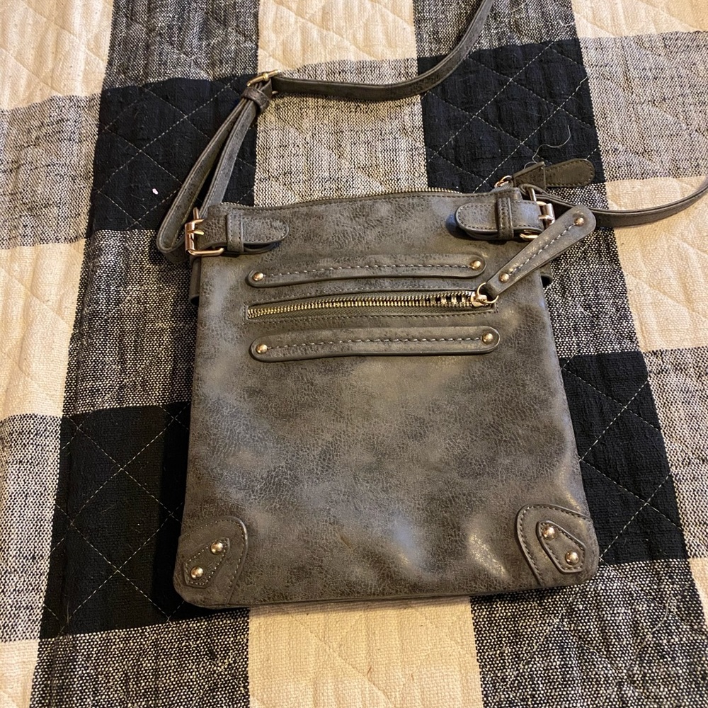 Crossbody purse